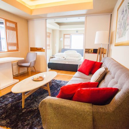 M Hotel Куттян Экстерьер фото